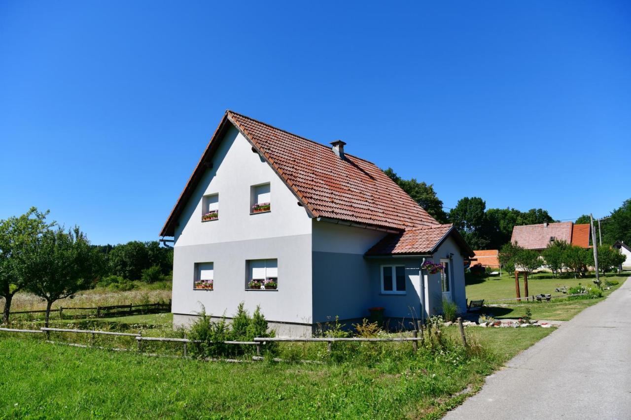 Kuca Za Odmor Roby Apartment Saborsko Exterior photo