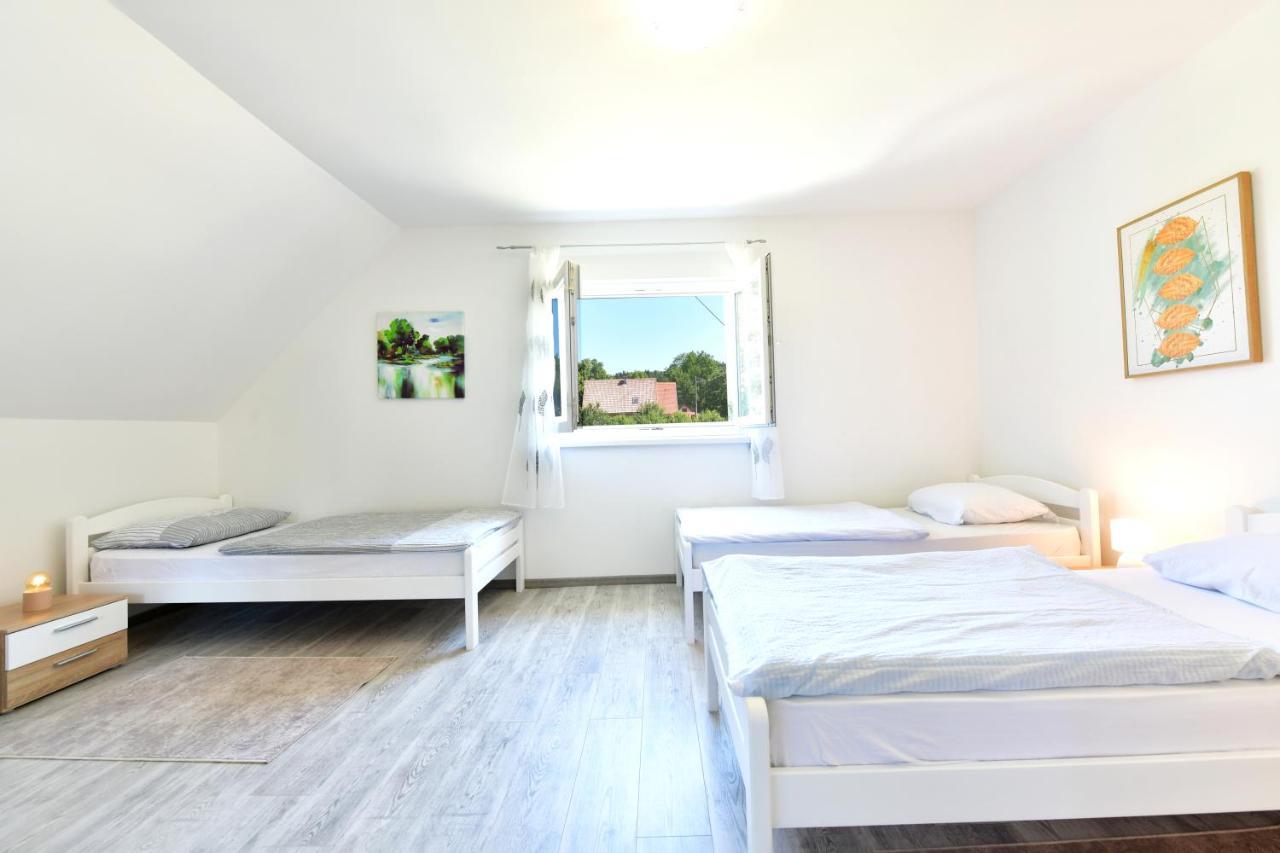 Kuca Za Odmor Roby Apartment Saborsko Exterior photo